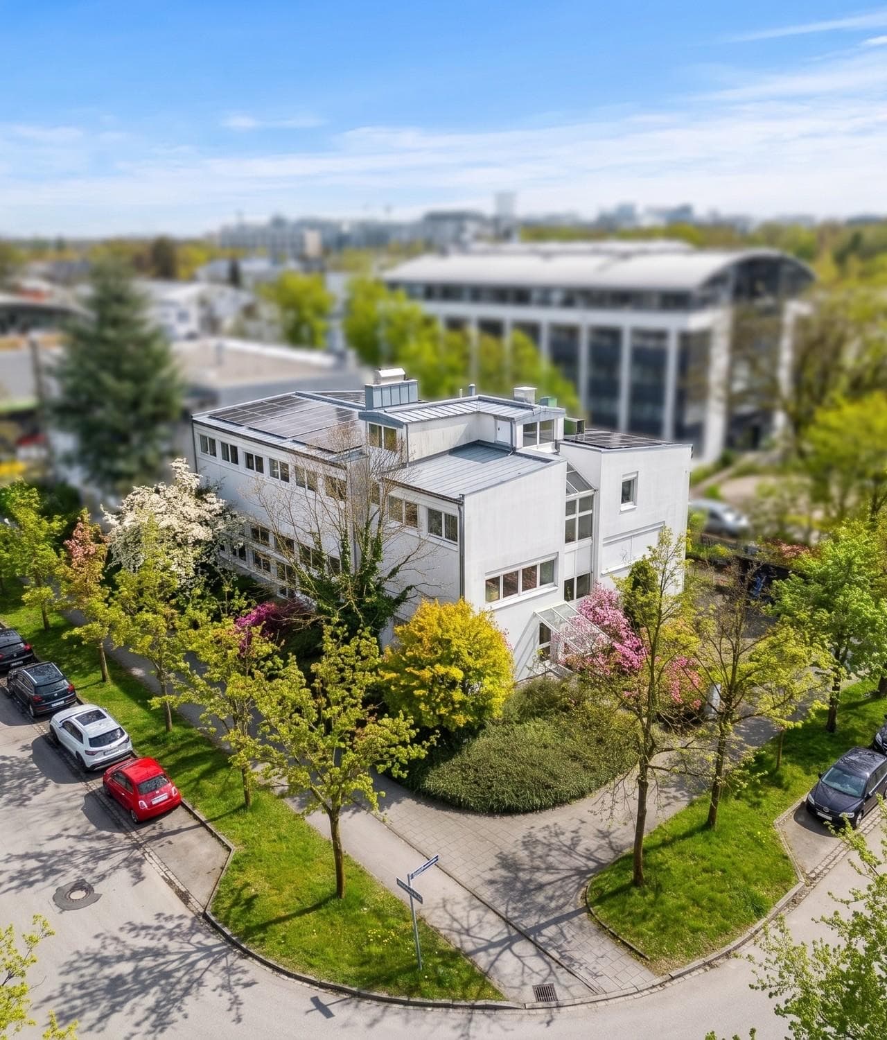 Augustin-Rösch-Straße 25, München